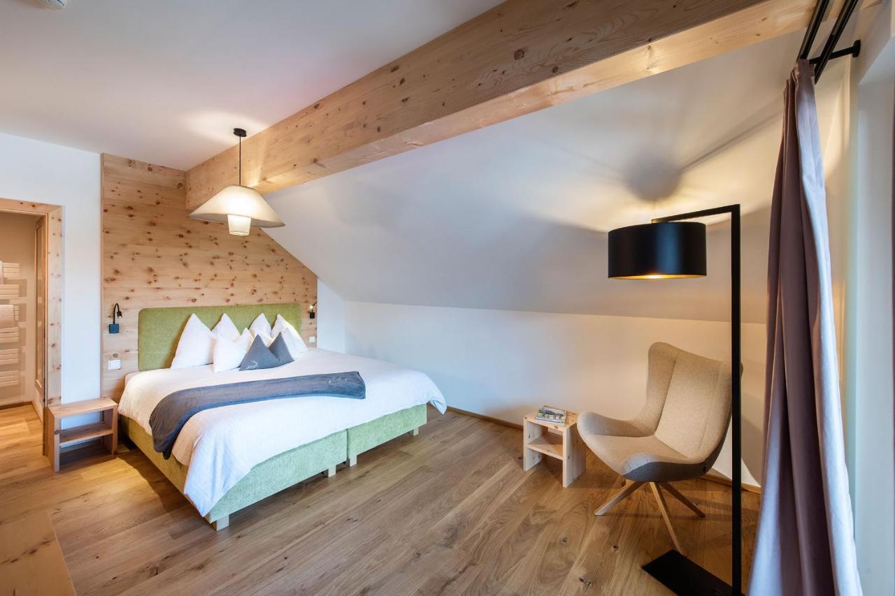 Almgut - Mountain Wellness Hotel Sankt Margarethen im Lungau Ngoại thất bức ảnh