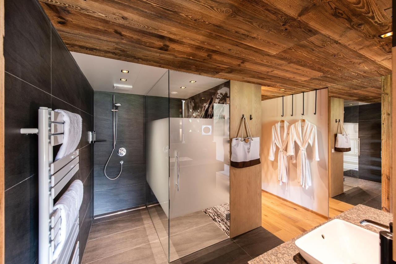 Almgut - Mountain Wellness Hotel Sankt Margarethen im Lungau Ngoại thất bức ảnh