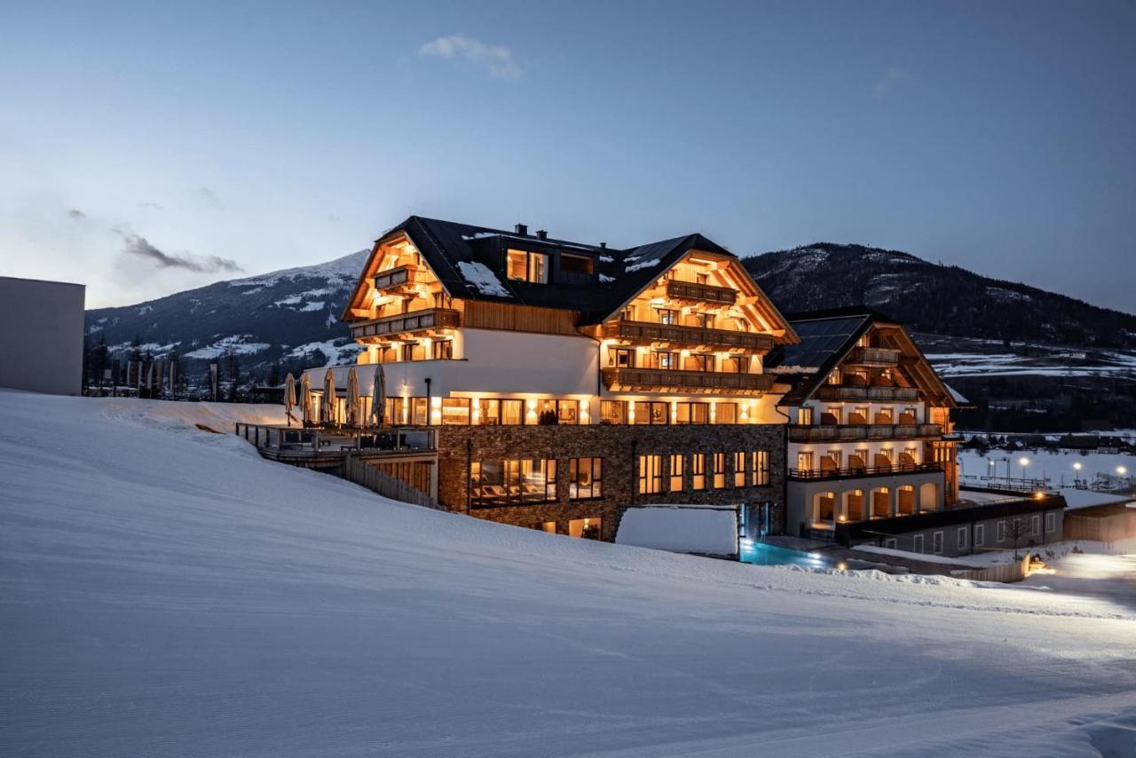 Almgut - Mountain Wellness Hotel Sankt Margarethen im Lungau Ngoại thất bức ảnh