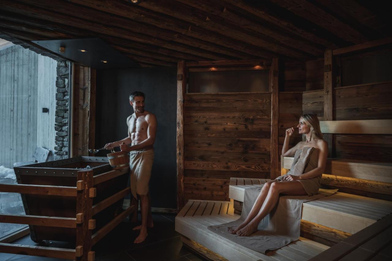 Almgut - Mountain Wellness Hotel Sankt Margarethen im Lungau Ngoại thất bức ảnh