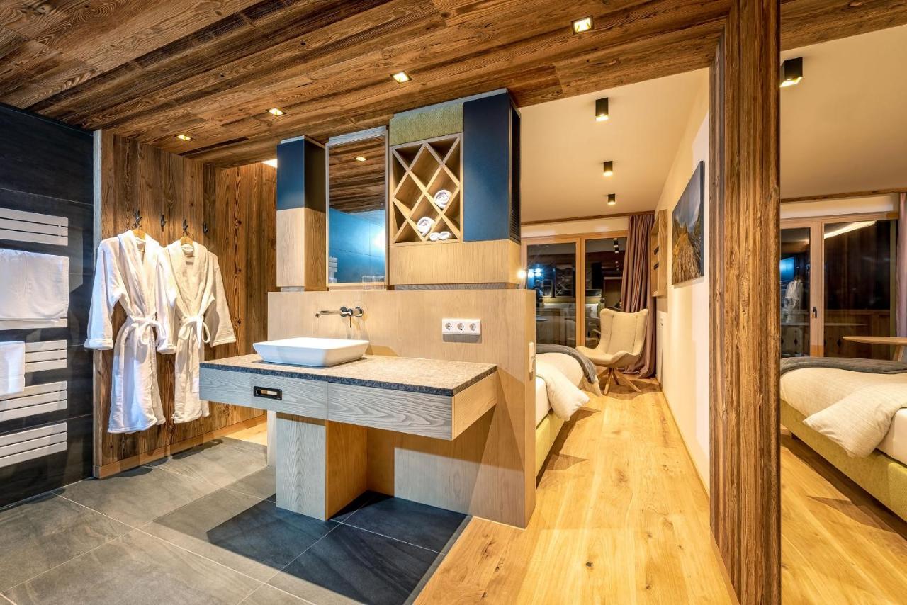 Almgut - Mountain Wellness Hotel Sankt Margarethen im Lungau Ngoại thất bức ảnh